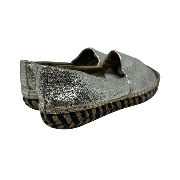 Tory Burch Silver Metallic Monogram Logo Leather Cap Toe Espadrilles Size 8.5 - Picture 7 of 14